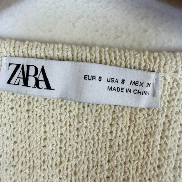 Zara Women's Ivory Double-Breasted Blazer small business casual minimalist